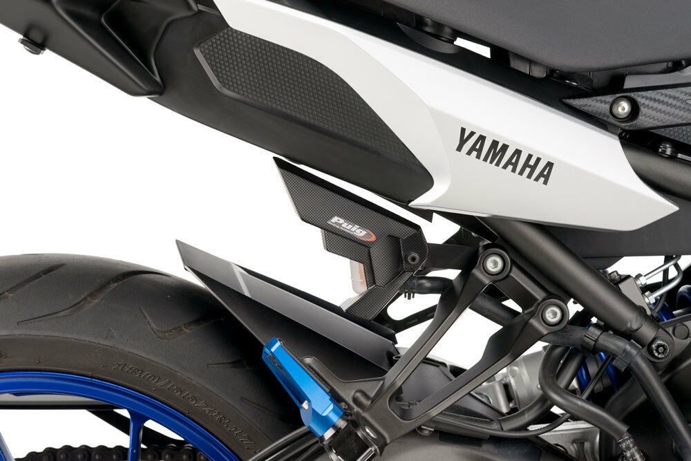 PUIG 8542C Abdeckung des Hinteren Bremsbehälters passend fuer YAMAHA MT-09 TRACER Carbon look