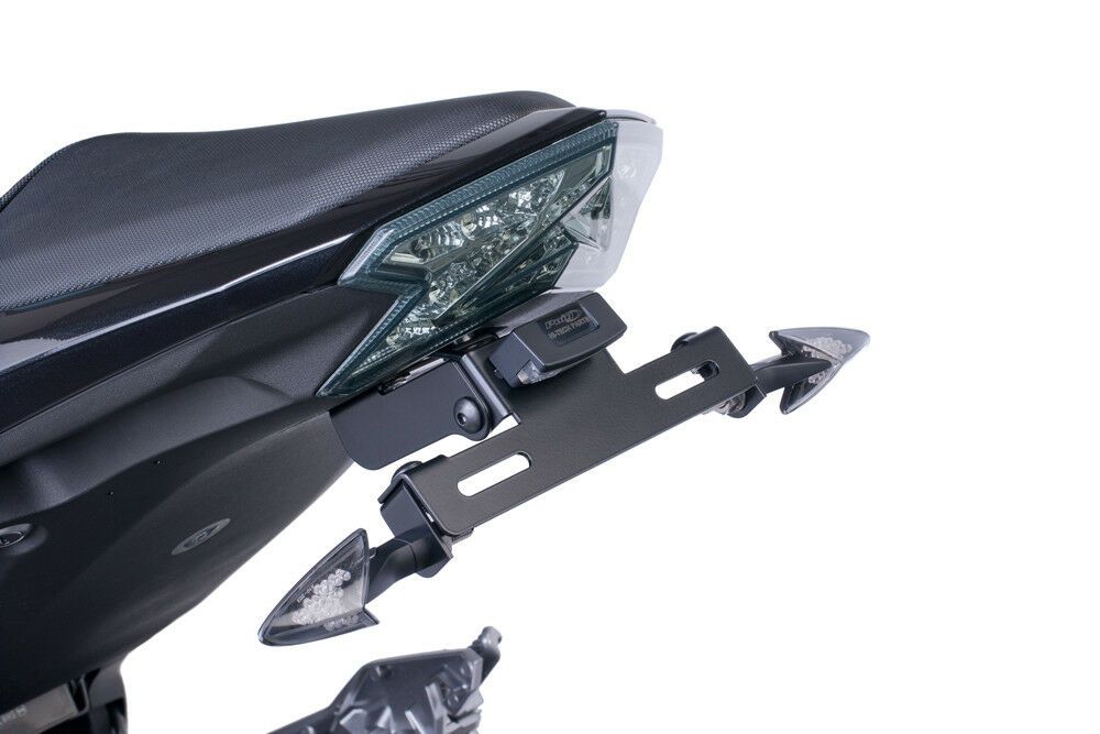 PUIG 6548N Kennzeichenhalters passend fuer KAWASAKI Z800 Schwarz