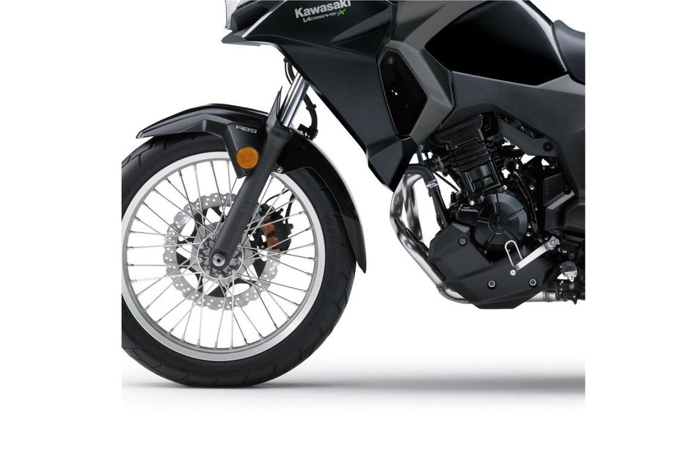 PUIG 9922N Verlängerung des vorderen Schutzblechs passend fuer KAWASAKI VERSYS-X 300 Schwarz