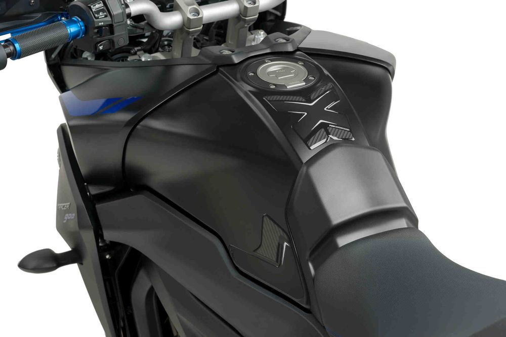 PUIG 9302C Spezifischer Tankschutz passend fuer YAMAHA MT-09 TRACER Carbon look