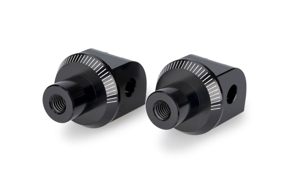 PUIG 22148N Adapter Fußrasten passend fuer HUSQVARNA SVARTPILEN 125 Schwarz