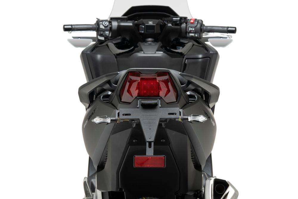 PUIG 22587N Kennzeichenhalters passend fuer HONDA FORZA 750