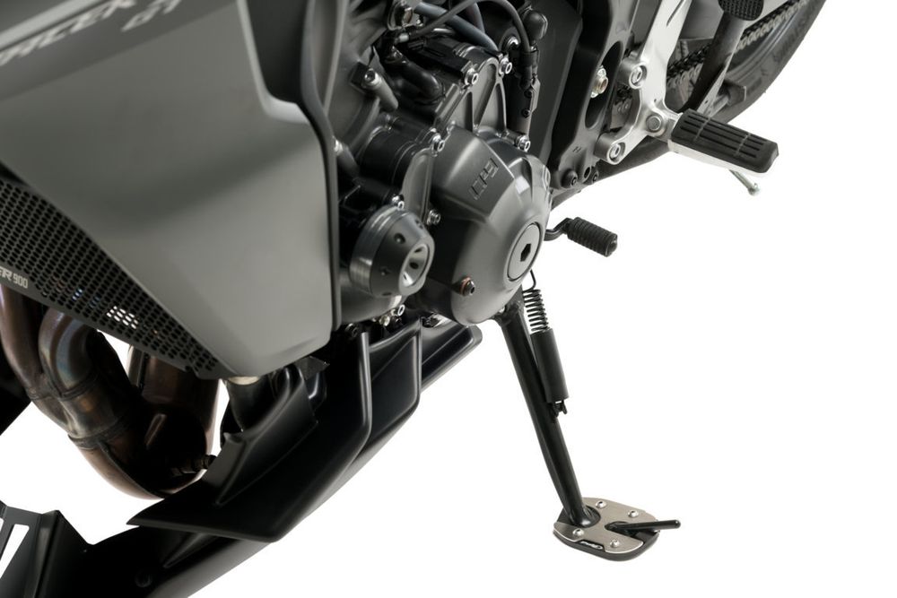 PUIG 20677N Fusstandverbreiterung mit Standardaufhängung passend fuer YAMAHA MT-09 SP Schwarz