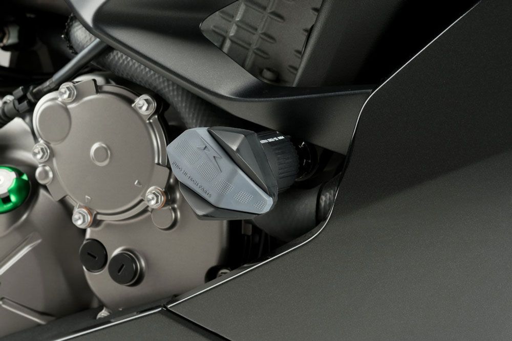 PUIG 3182N Sturzpads R19 passend fuer KAWASAKI ZX-6R NINJA Schwarz