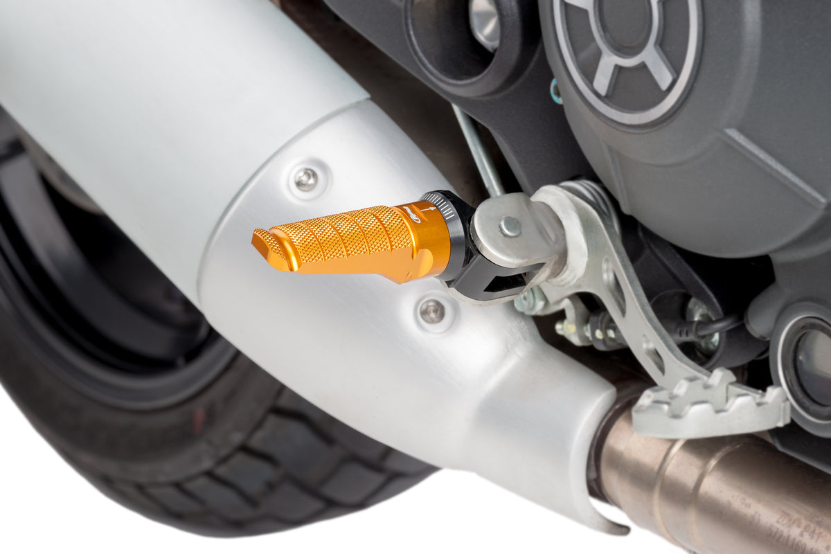PUIG 6301O Racing Fußrasten passend fuer YAMAHA T-MAX 560 TECH MAX Gold