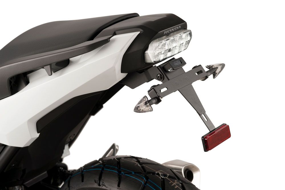 PUIG 8725N Kennzeichenhalters passend fuer HONDA NC750S Schwarz