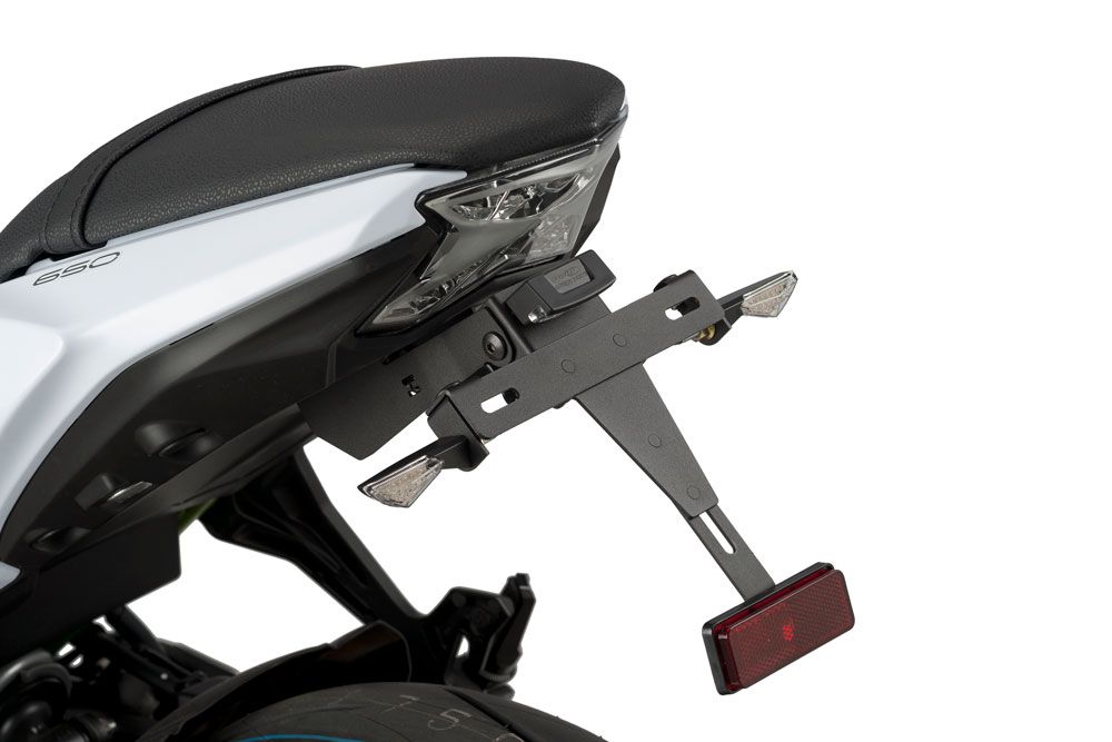 PUIG 9475N Kennzeichenhalters passend fuer KAWASAKI VERSYS-X 300 Schwarz