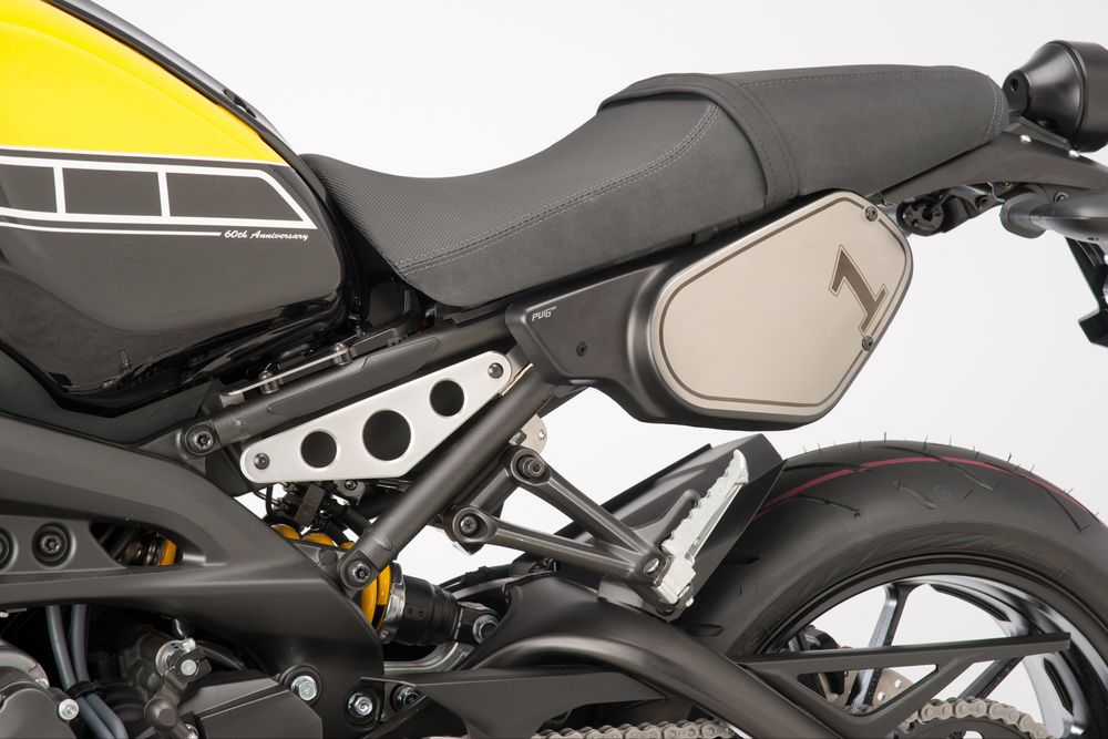 PUIG 8563J Retro Seitendeckel passend fuer YAMAHA XSR900 Mattschwarz