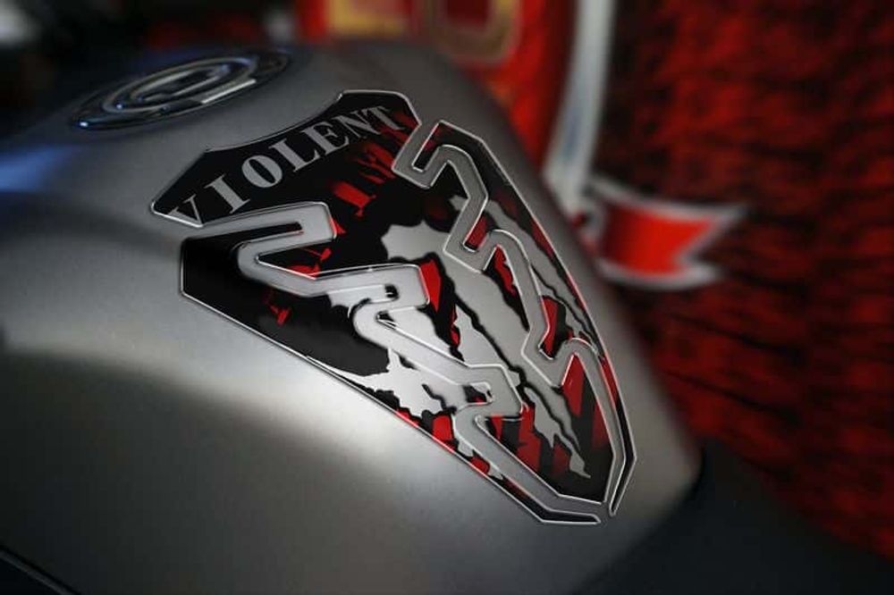 PUIG 5519R Violent Tankprotektor passend fuer HONDA NT650V DEAUVILLE Rot