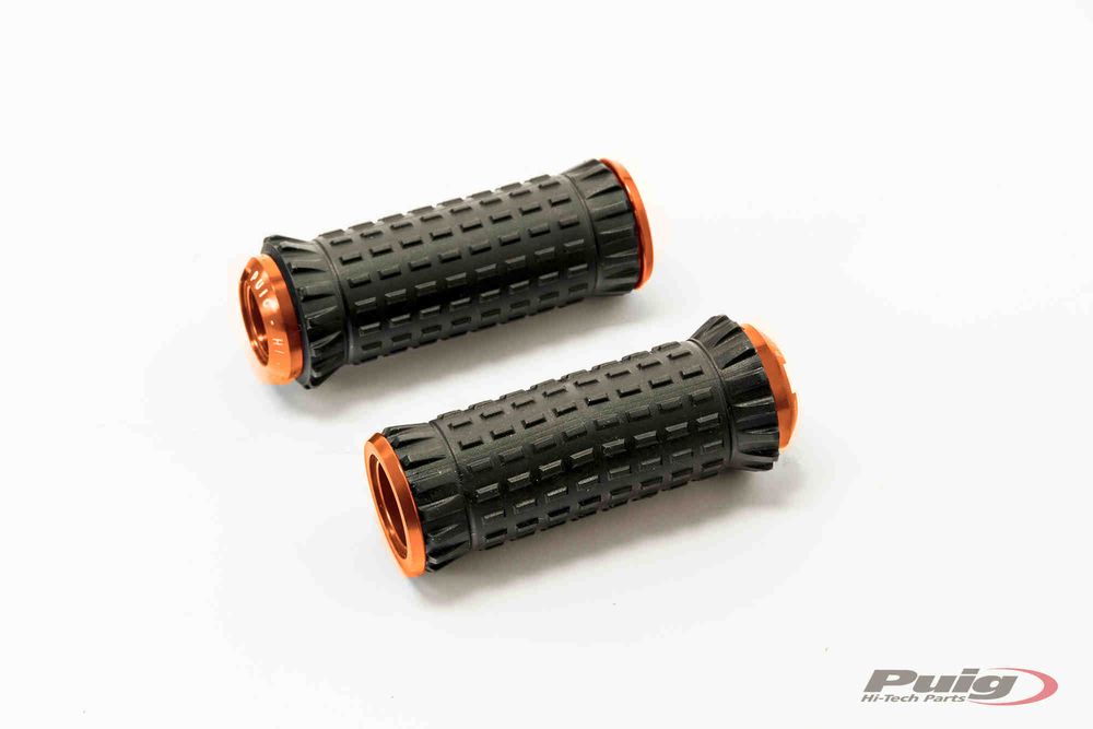 PUIG 9193T R-Fighter S Fußrasten passend fuer YAMAHA T-MAX 560 TECH MAX Orange