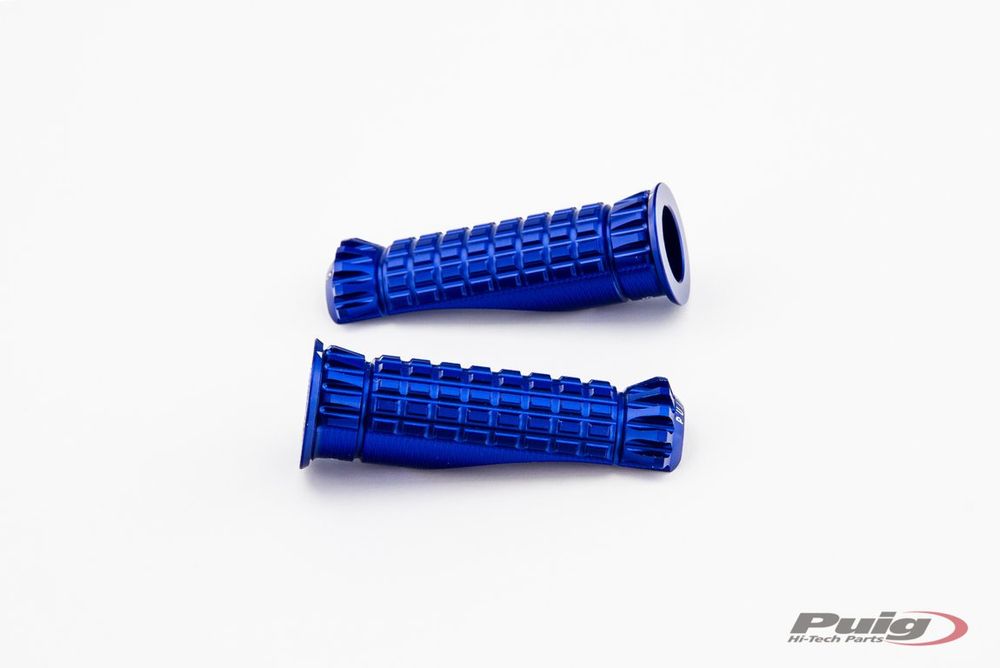PUIG 9192A R-Fighter Fußrasten passend fuer YAMAHA T-MAX 560 TECH MAX Blau