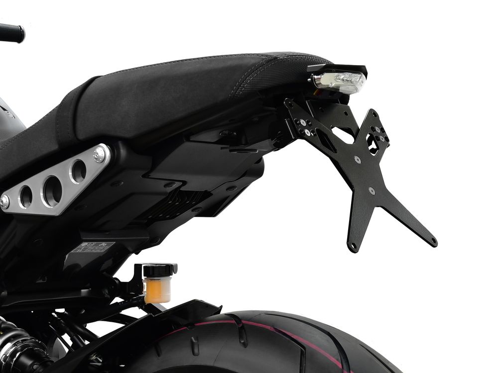 Ibex 10006635 Kompatibel/Ersatz für Kennzeichenhalter Yamaha XSR900 BJ 2016-21 Schwarz