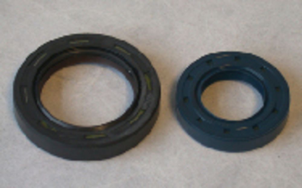 SP 1003486 CENTAURO Satz Simmerringe Kurbelwelle  passend fuer HONDA CR 125 R