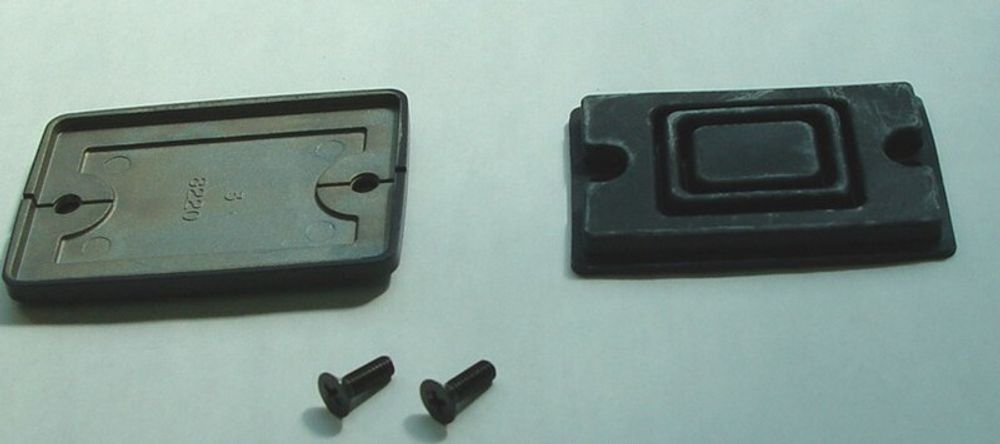 SP 1023460 Deckel für Bremsflüssigkeitsbehälter vorne für: KAWASAKI  passend fuer KAWASAKI ZEPHYR 1100