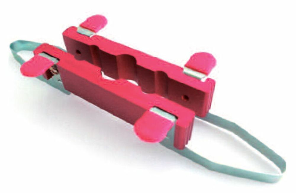 SP 1051595 BUZZETTI Federbetätigte magnetische Klemmbacken  passend fuer