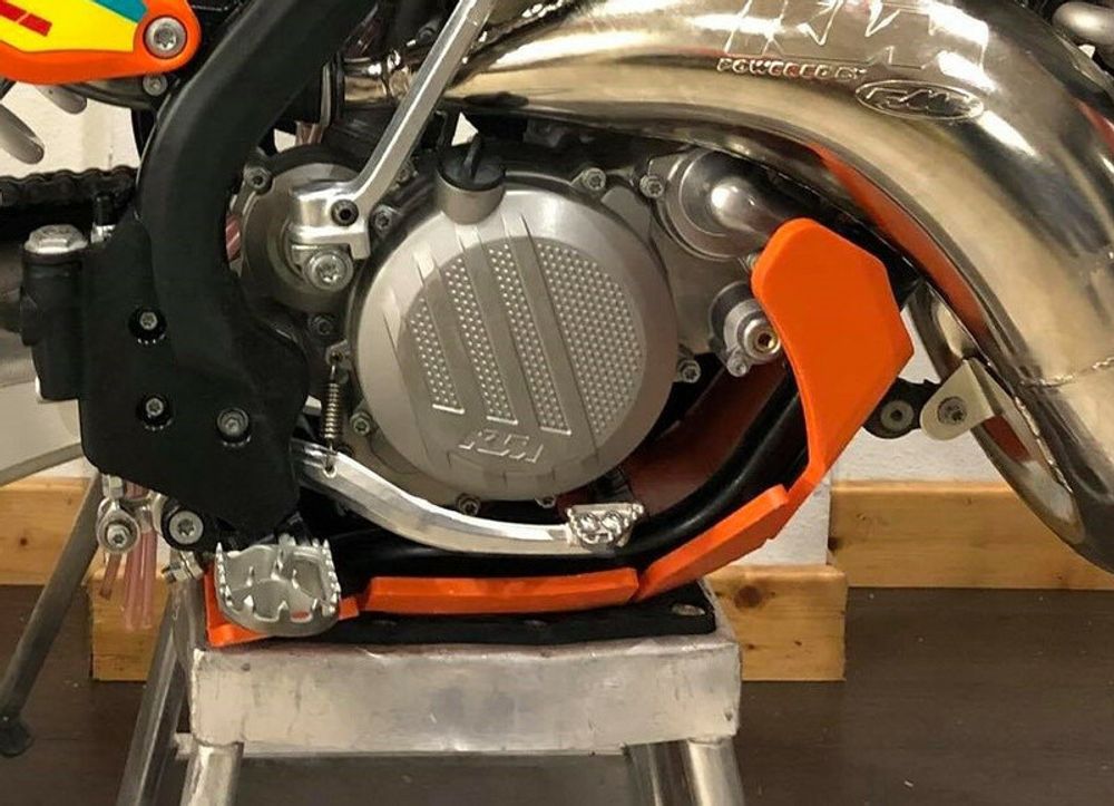 SP 1053253 AXP Enduro Xtrem Unterfahrschutz - HDPE 8 mm KTM XC-W125  passend fuer KTM 125 XC-W Orange