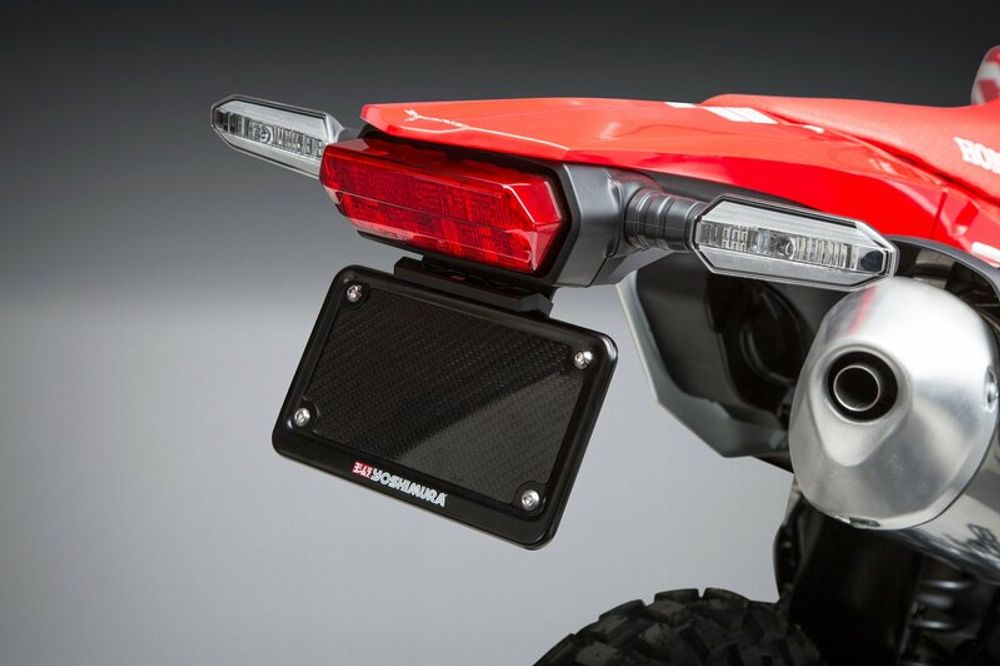 SP 1060608 YOSHIMURA Kennzeichenhalter schwarz Honda CRF450L    passend fuer HONDA CRF 450 L Schwarz