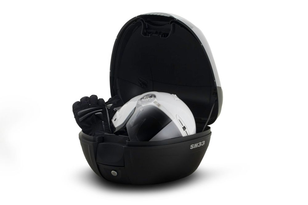 SP 1062198 SHAD SH33 Topcase schwarz 3kg 33L  passend fuer HONDA FORZA 125 Schwarz