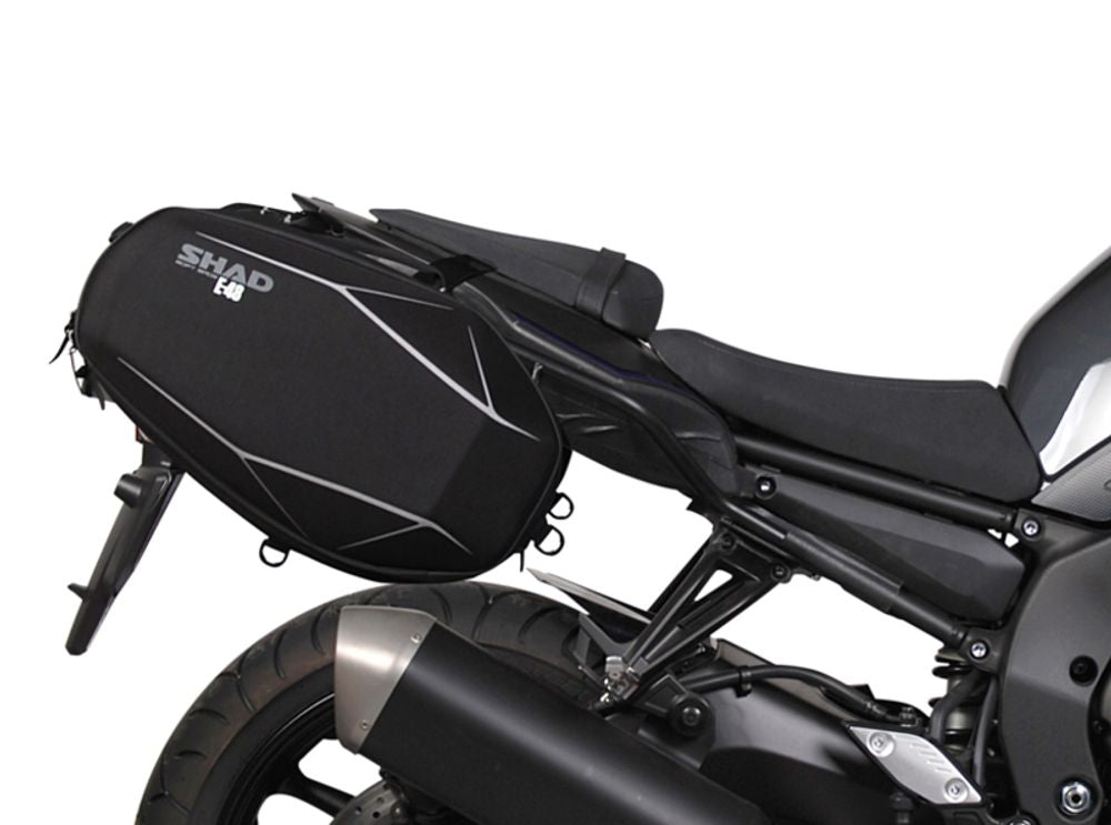 SP 1062700 SHAD Seitentaschen Halter Yamaha  passend fuer YAMAHA FZ8 S