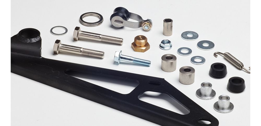 SP 1088287001 YASUNI Scooter 4 komplette Auspuffanlage - Carbon HONDA SH 300    passend fuer HONDA SH 300