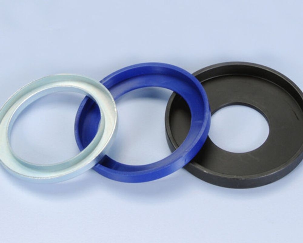SP 1126118 POLINI Slider für Feder 246.046  passend fuer YAMAHA T-MAX 530