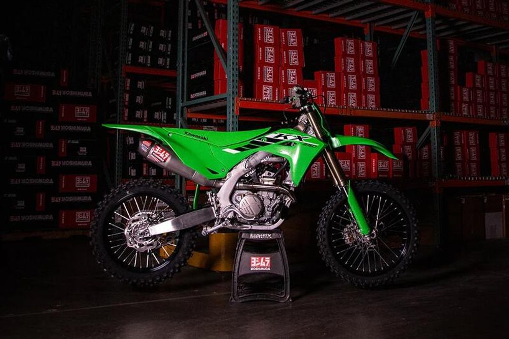 SP 1138438001 YOSHIMURA Komplett Auspuffsystem RS12 Signature Serie      passend fuer KAWASAKI KX 250