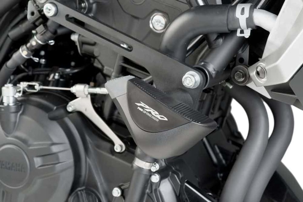 PUIG 8590N Sturzpads PRO  passend fuer YAMAHA MT-03 Schwarz