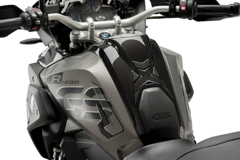 PUIG 9463C Spezifischer Tankschutz  passend fuer BMW R1200GS Carbon look