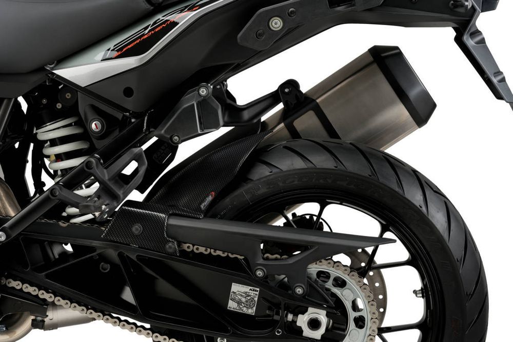 PUIG 3670C Hinterradabdeckungen   passend fuer KTM 1190 ADVENTURE Carbon look