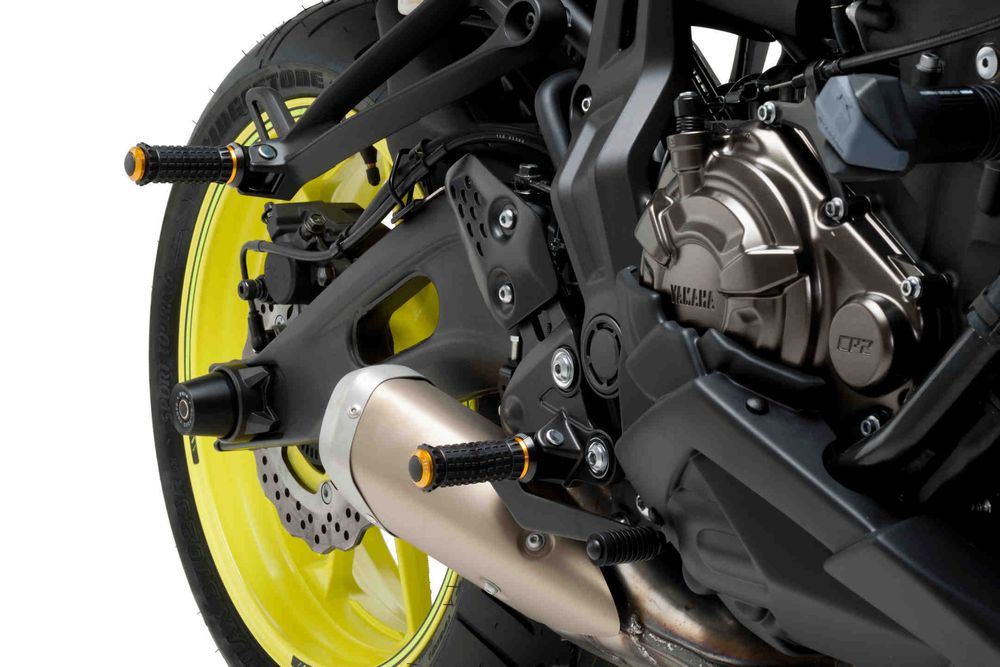 PUIG 9193O R-Fighter S Fußrasten  passend fuer YAMAHA T-MAX 560 TECH MAX Gold