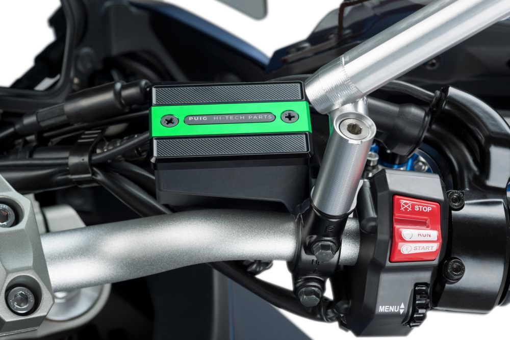 PUIG 9267V Vorderer Bremsflüssigkeitsbehälterdeckel  passend fuer YAMAHA FZ1 FAZER Grün
