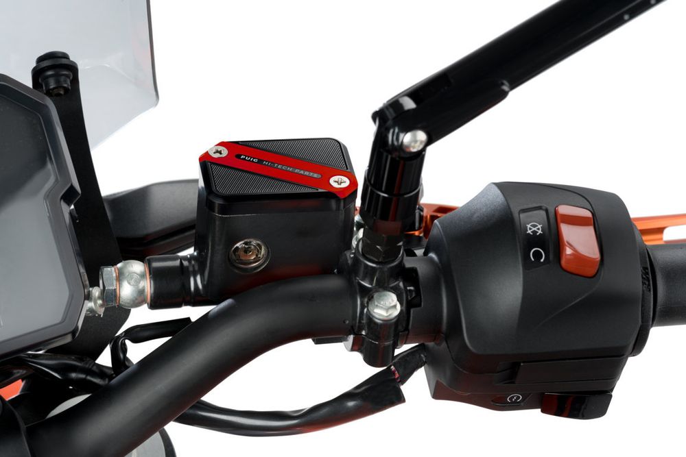 PUIG 9612R Vorderer Bremsflüssigkeitsbehälterdeckel  passend fuer BMW G310R Rot
