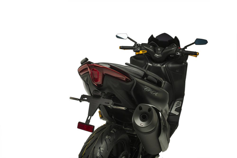 PUIG 3874N Kennzeichenhalters  passend fuer YAMAHA T-MAX 560 TECH MAX Schwarz