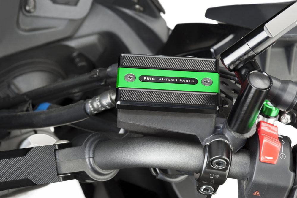 PUIG 9267V Vorderer Bremsflüssigkeitsbehälterdeckel  passend fuer YAMAHA FZ1 FAZER Grün