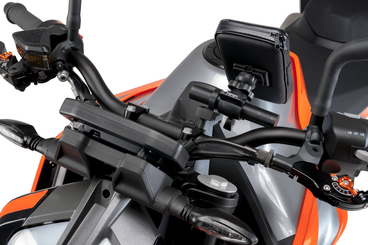 PUIG 3570P Halterunge für Handys und Schutzhülle  passend fuer YAMAHA T-MAX 560 TECH MAX Silber