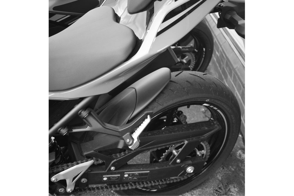 PUIG 1811J Kotflügelverlängerung  passend fuer KAWASAKI NINJA 400 Mattschwarz
