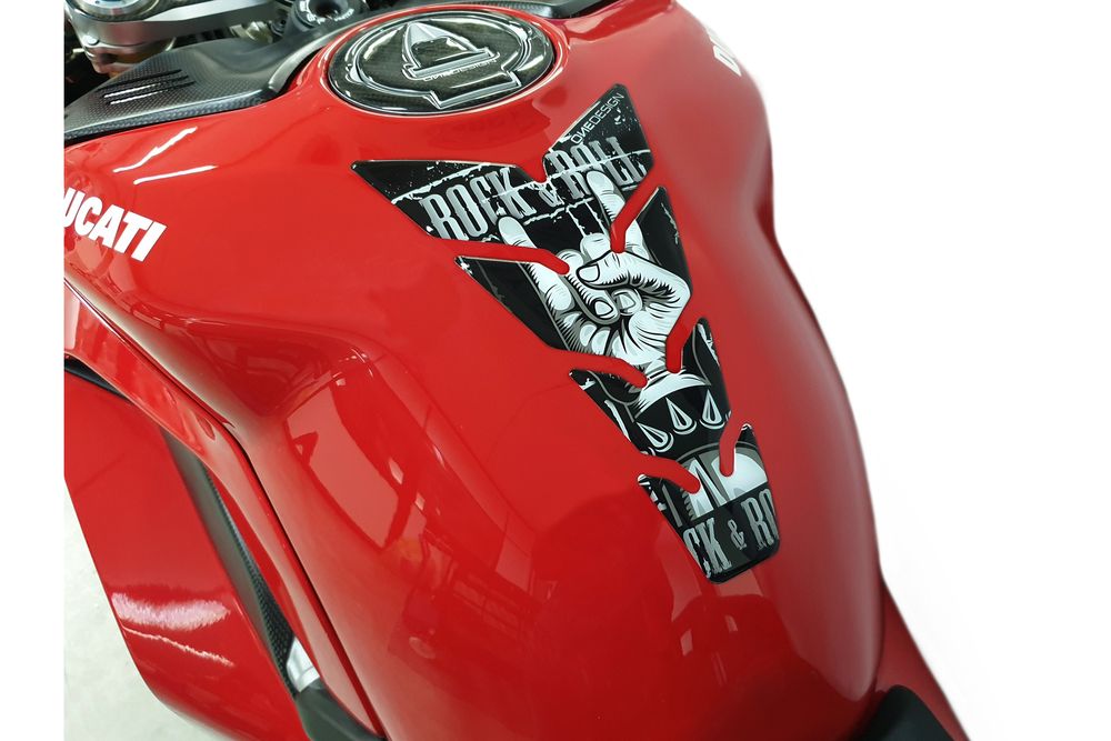 PUIG 20595N Rock & Roll Tankschutz  passend fuer HONDA NT650V DEAUVILLE Schwarz