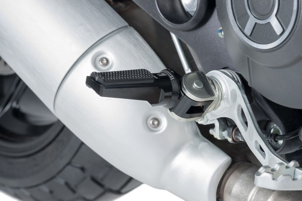 PUIG 7318N Sport Fußrasten  passend fuer SUZUKI GSX-R750 Schwarz