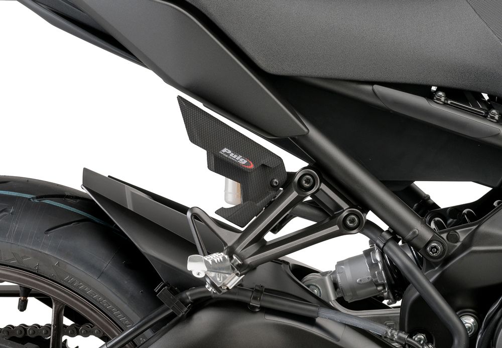 PUIG 7578C Abdeckung des Hinteren Bremsbehälters  passend fuer YAMAHA MT-09 Carbon look