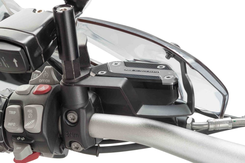 PUIG 9273P Vorderer Bremsflüssigkeitsbehälterdeckel  passend fuer BMW R1200GS Silber