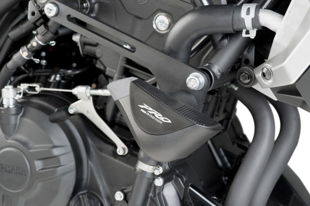 PUIG 8590N Sturzpads PRO  passend fuer YAMAHA MT-03 Schwarz