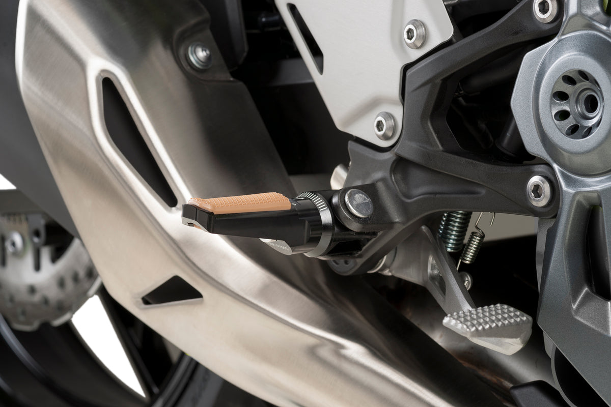 PUIG 9189N Vintage Fußrasten  passend fuer YAMAHA T-MAX 560 TECH MAX Schwarz