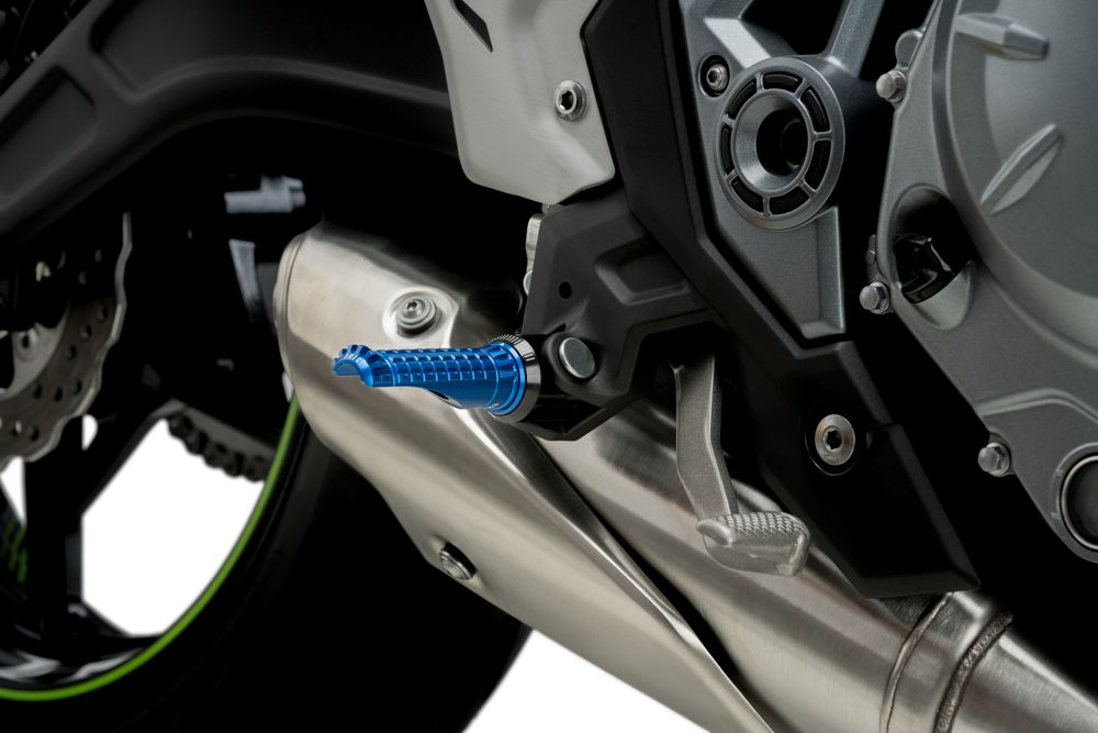 PUIG 9192A R-Fighter Fußrasten  passend fuer YAMAHA T-MAX 560 TECH MAX Blau