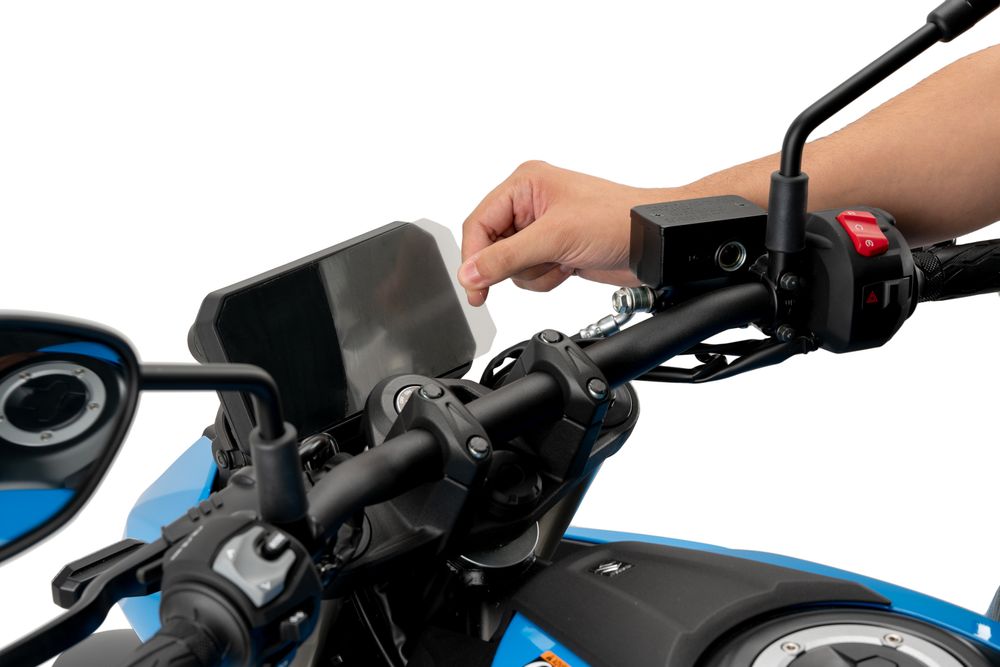 PUIG 21630W Protektor Dashboard  passend fuer SUZUKI GSX-8S Transparent