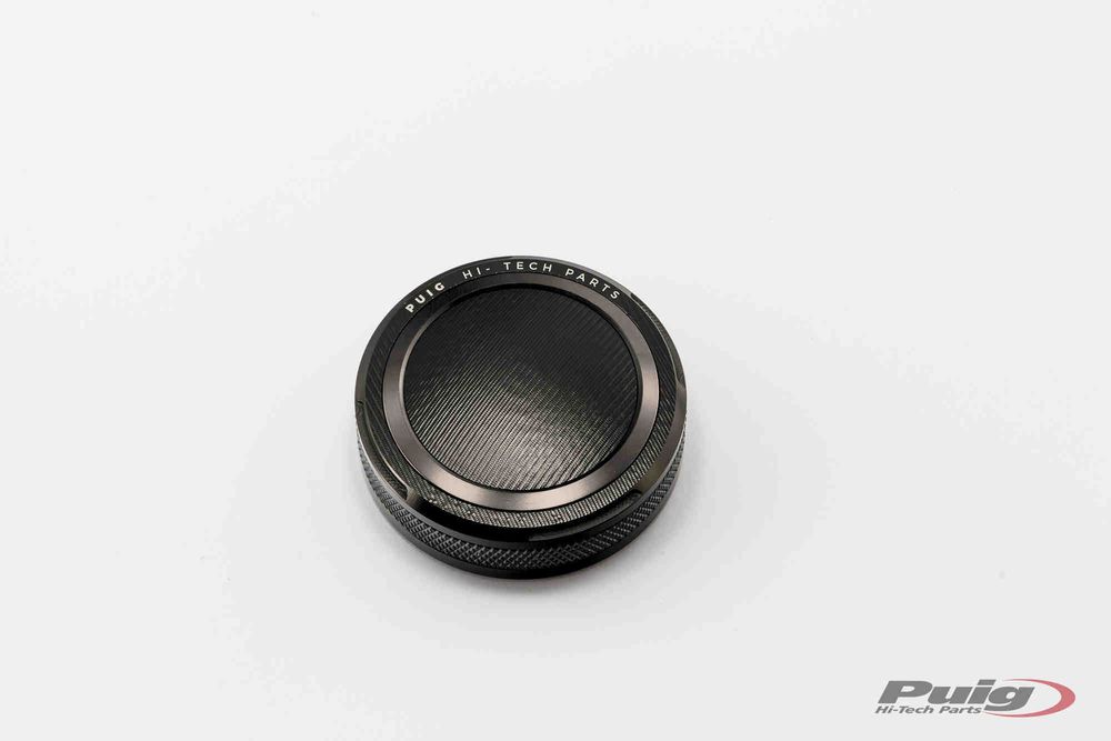 PUIG 9264P Vorderer Bremsflüssigkeitsbehälterdeckel  passend fuer SUZUKI GSX-R750 Silber