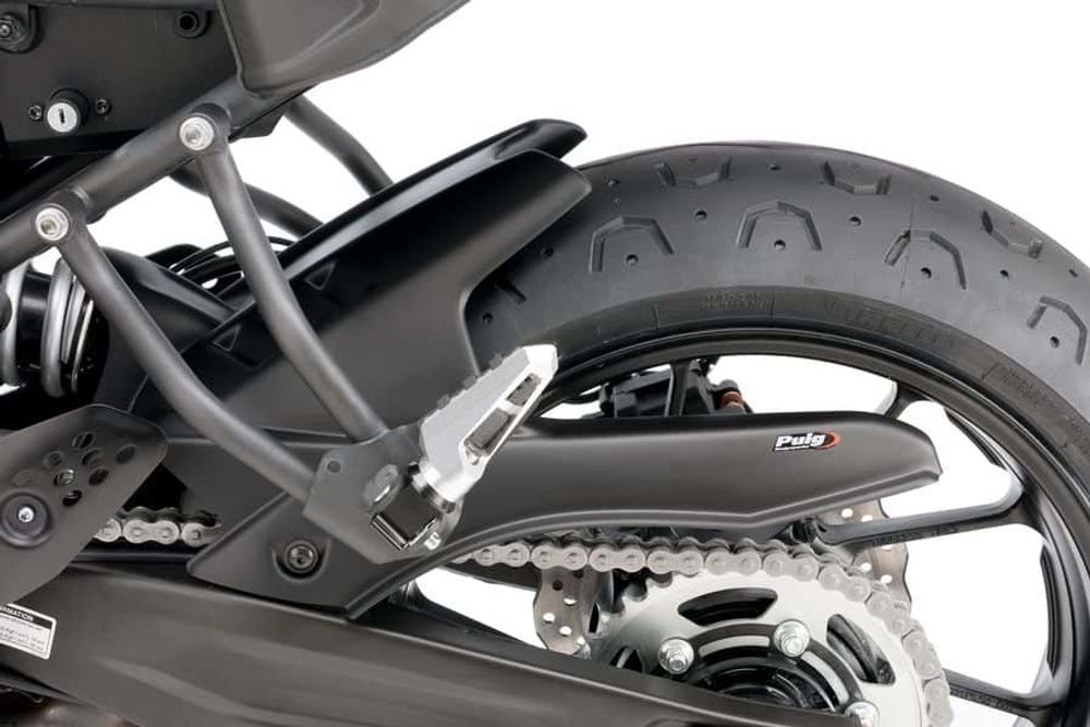 PUIG 7048J Hinterradabdeckungen   passend fuer YAMAHA MT-07 Mattschwarz