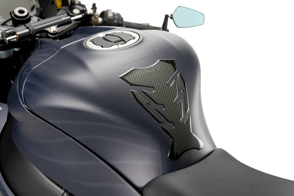 PUIG 21752C Challenge Tankschutz  passend fuer HONDA NT650V DEAUVILLE Carbon look
