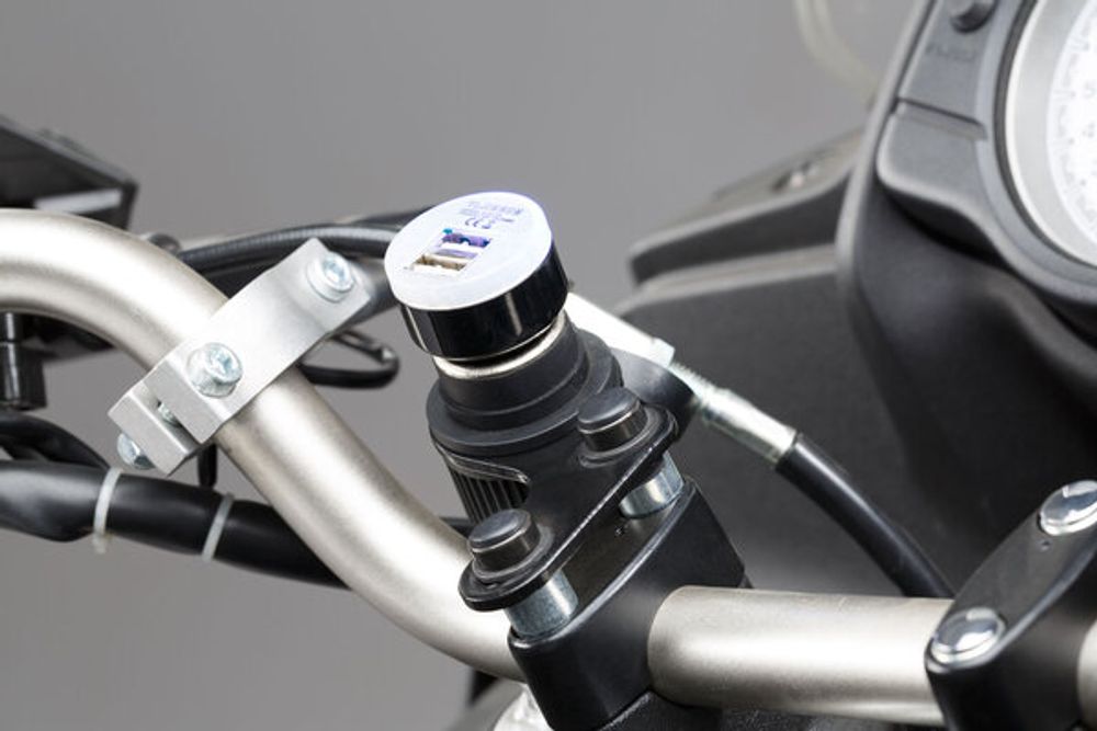 SWMO 72027141 Doppel-USB-Ladebuchse für Zigarettenanzünder Kompatibel/Ersatz für 2.000 mA. 12 V.