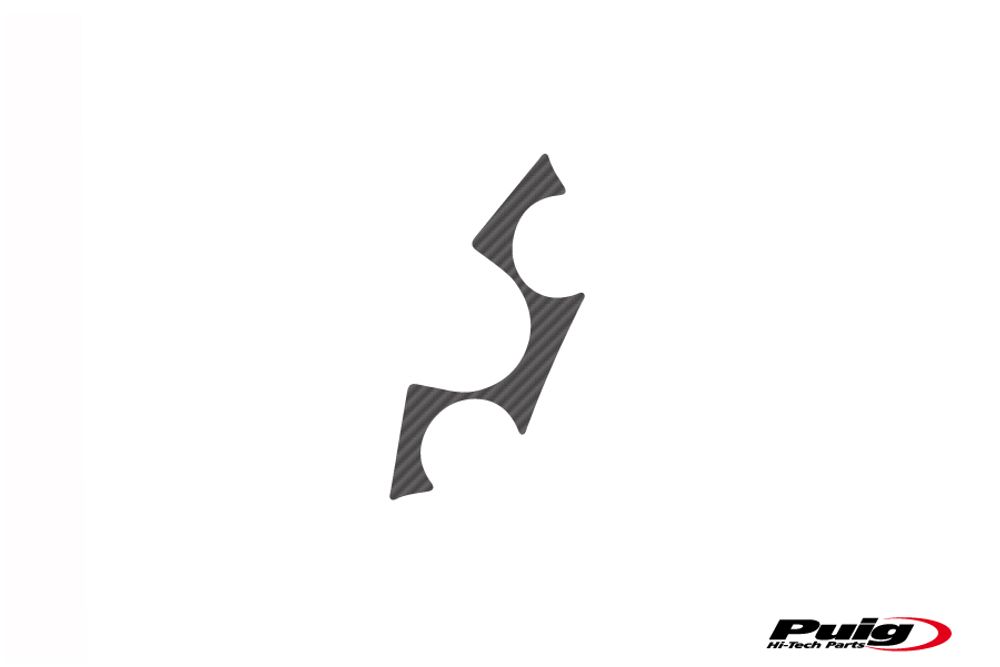 PUIG 4757C Yoke Protector Xtreme  passend fuer TRIUMPH STREET TRIPLE Carbon look